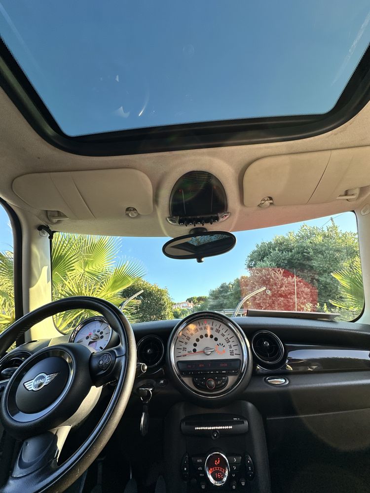 Mini Cooper D    1.6 motor BMW