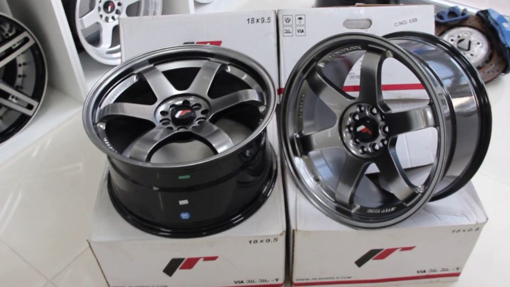Felgi Aluminiowe JAPAN RACING Model JR3 Pełna Oferta.