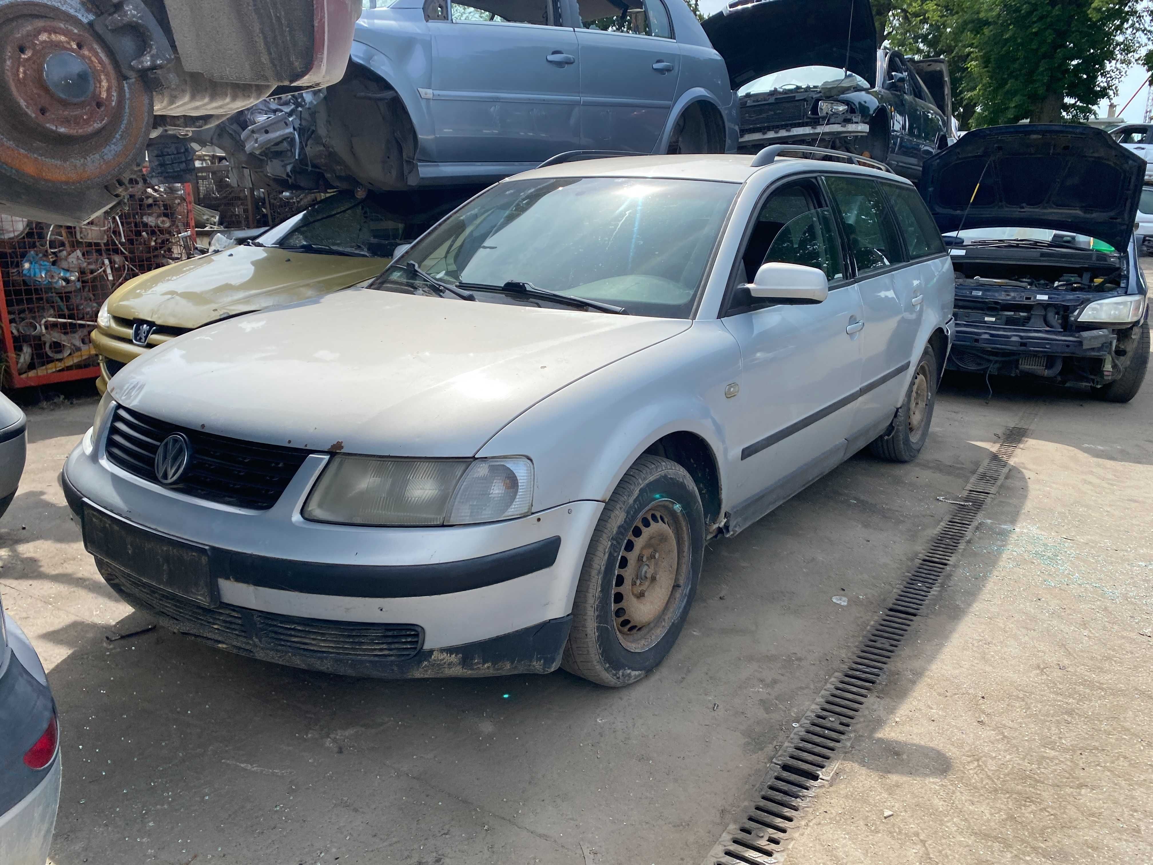 2000 Volkswagen Passat B5 1.9tdi wszystkie części