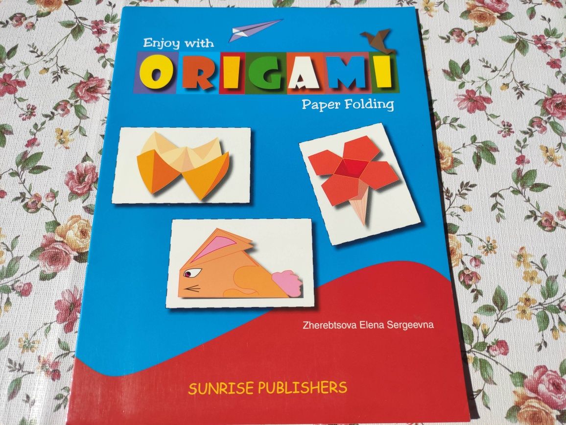 Książka dla dzieci Enjoy with Origami po angielsku
