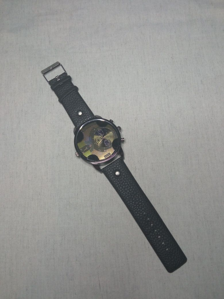 Nowy zegarek męski duża tarcza czarny złoty