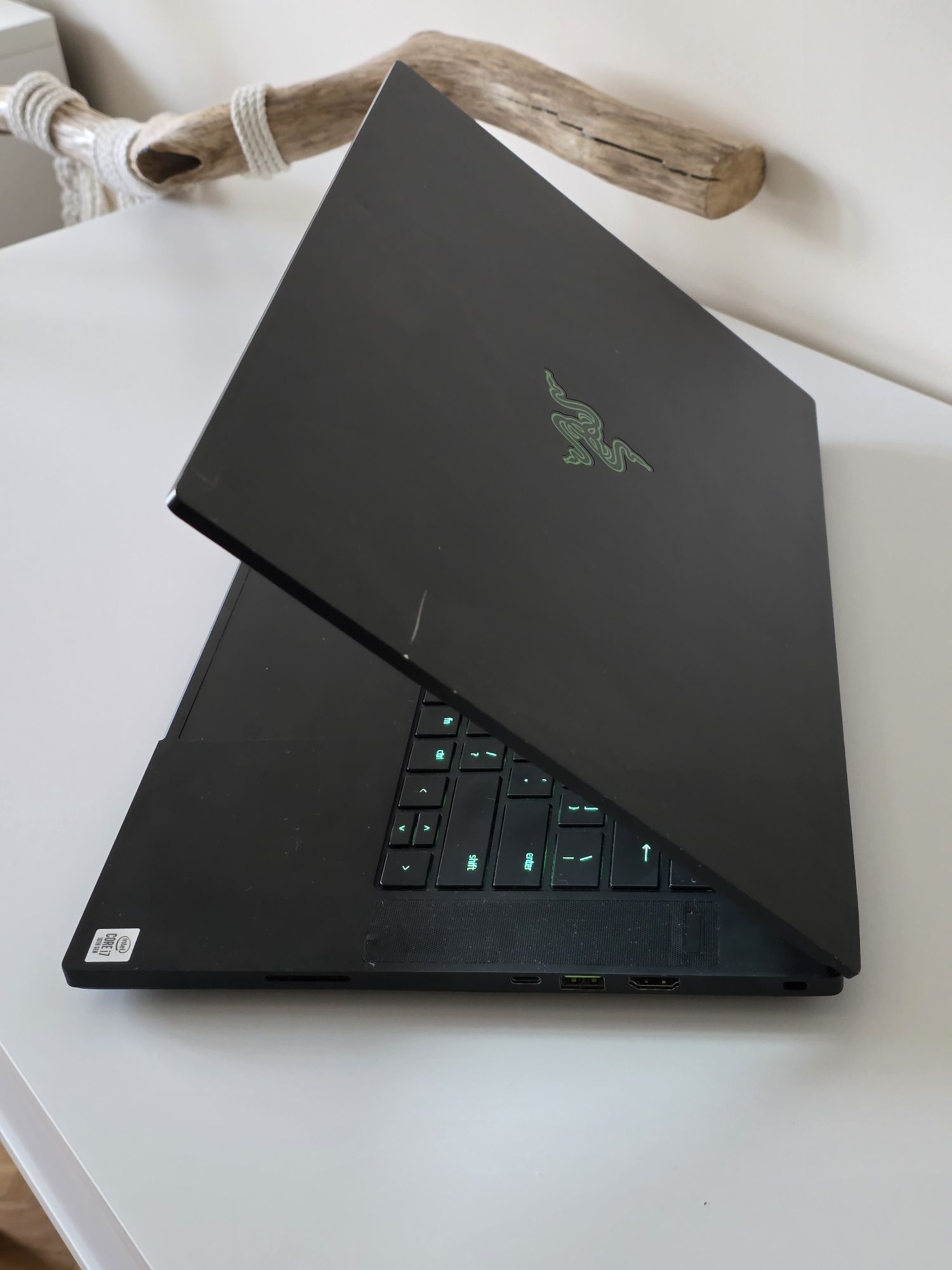 Ігровий ноутбук Razer blade