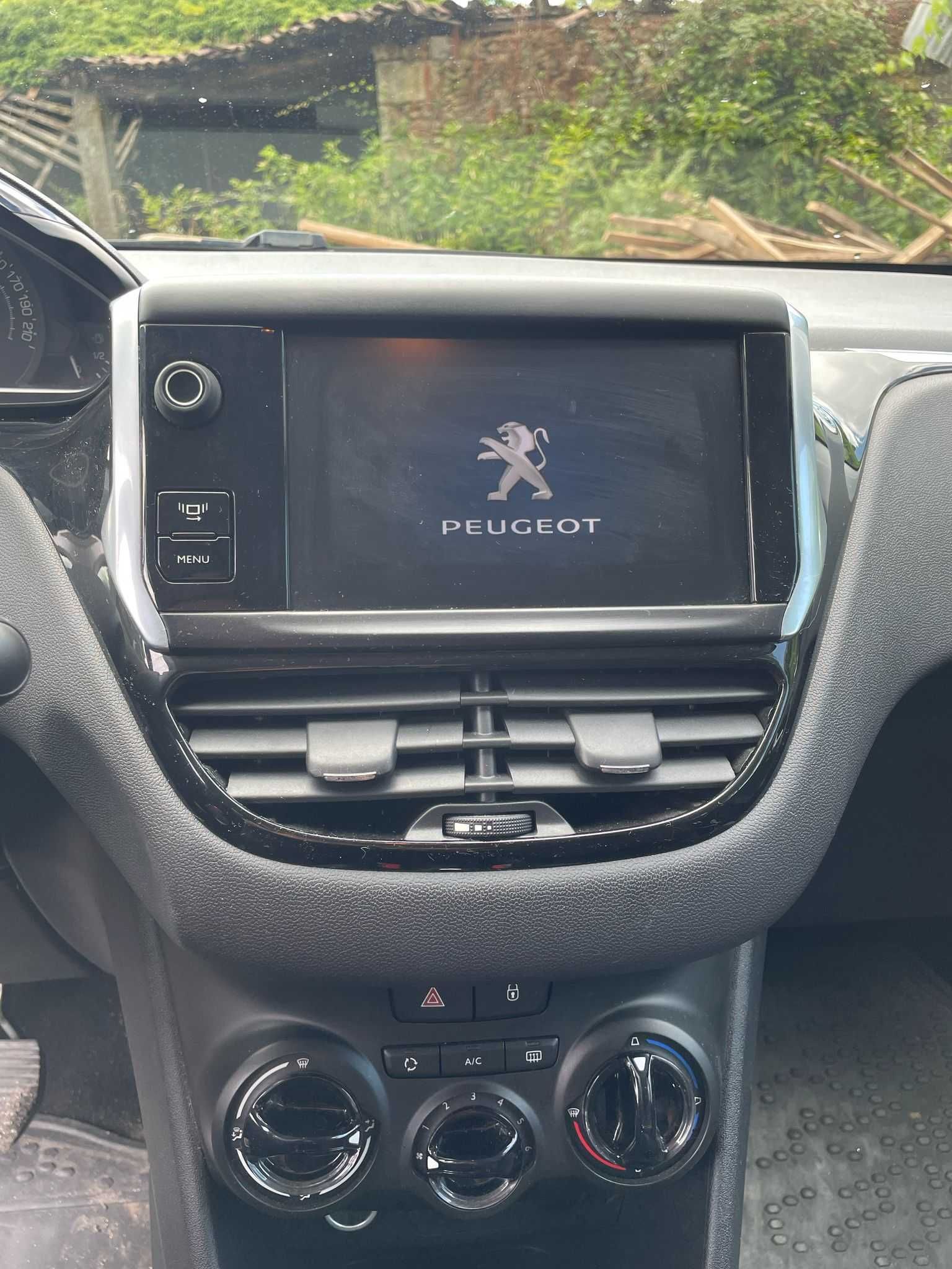 Peugeot 208 1.4 HDI