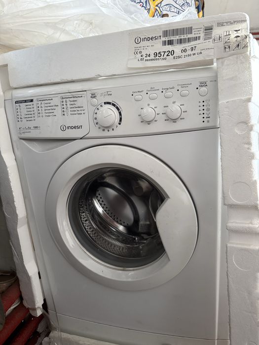 Пральна машина Indesit E2SC 2150 W UA