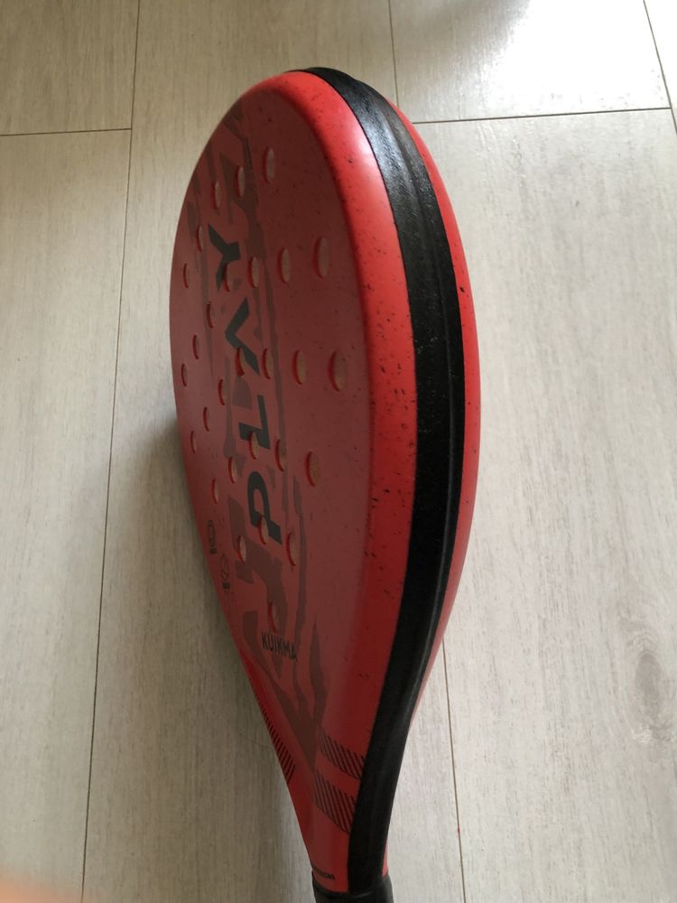Raquete de padel como nova