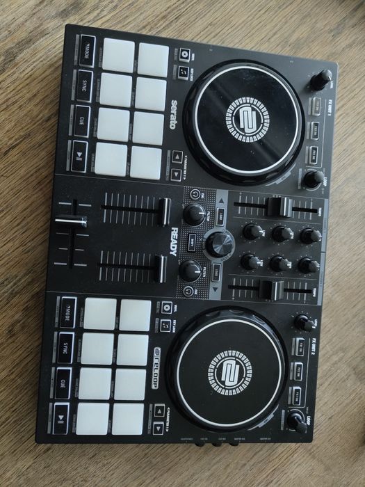 Kontroler DJ Reloop Ready, jak nowy, komplet fabryczny