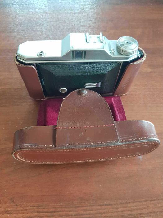 Aparaty fotograficzne BEIER ( BEIRAX )  i CMEHA ( SMENA )