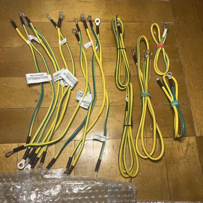 Deye высоковольтні зʼєднувальні клеми для аккумуляторів