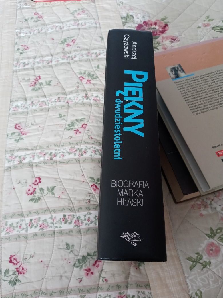 Andrzej Czyżewski Piękny dwudziestoletni Biografia Marka Hłaski NOWAi