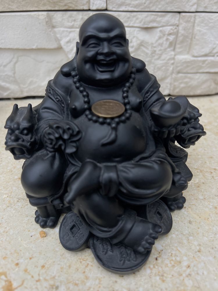 Szczesliwy Budda na grosika figurka pamiatka z wakacji