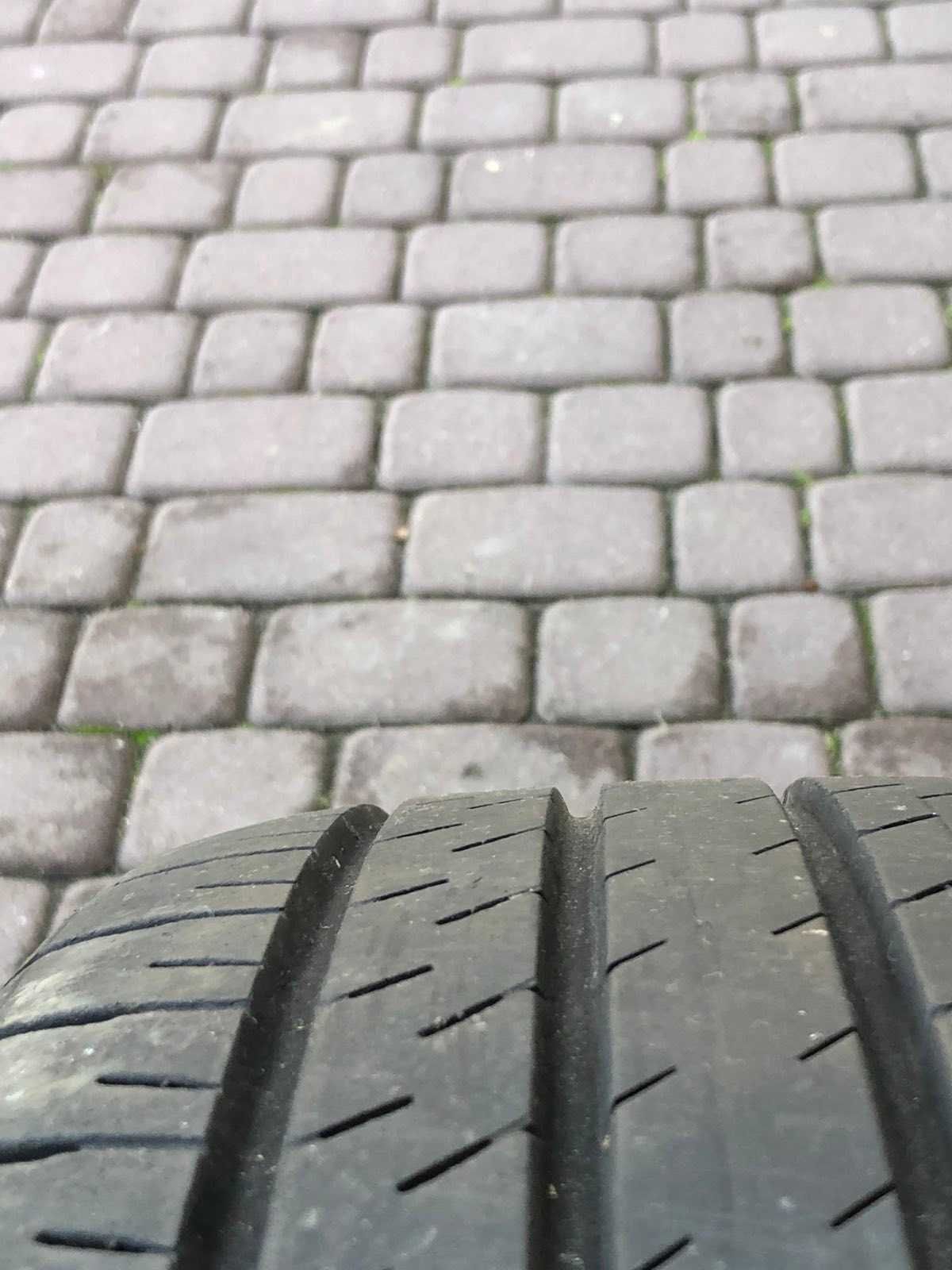 Opony Bridgestone Dueler H/L  225/60/18 100H SUV