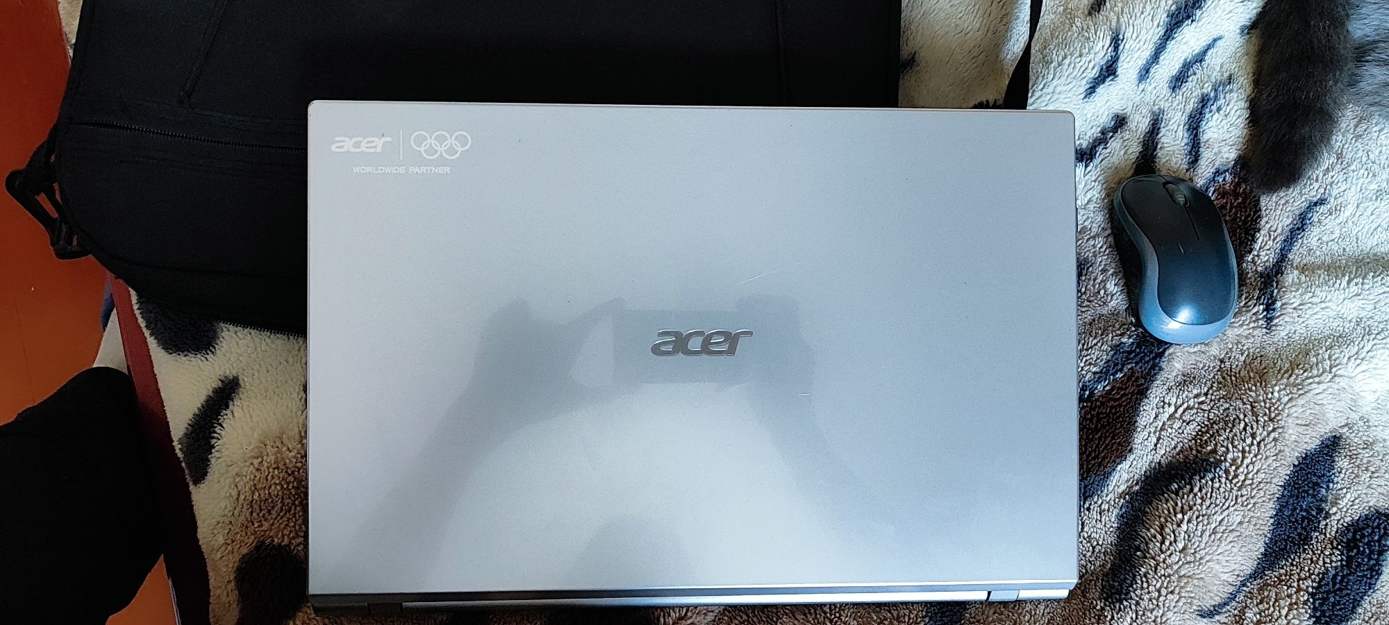 Продам ноутбук Acer aspair v3