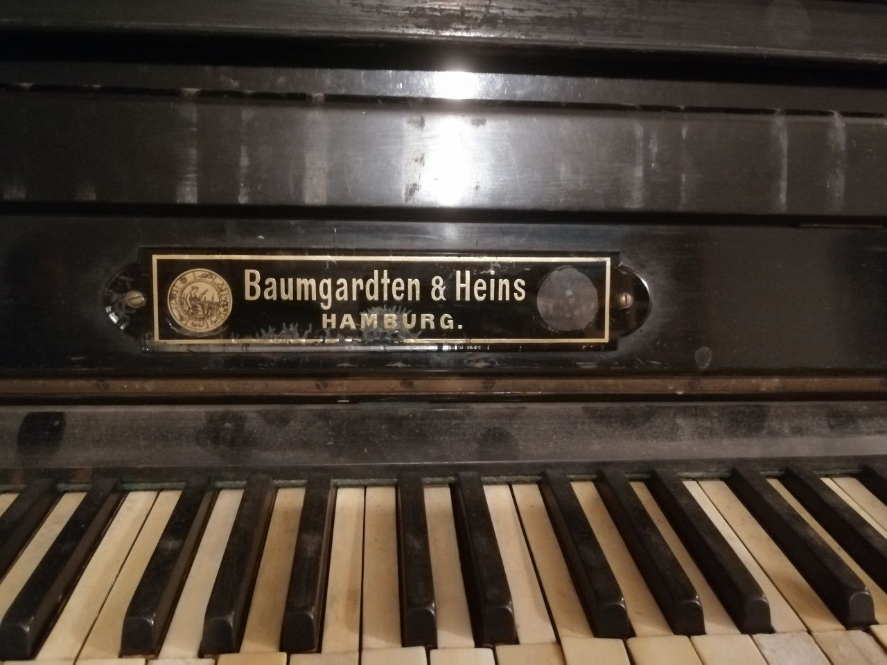 Pianino Baumgardten & Heins Hamburg