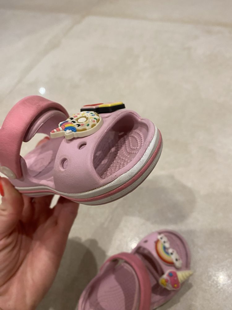 Crocs c6 sandaly