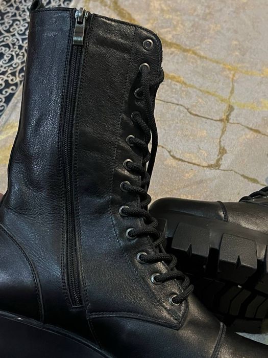 Абсолютно новые кожаные ботинки, размер 40