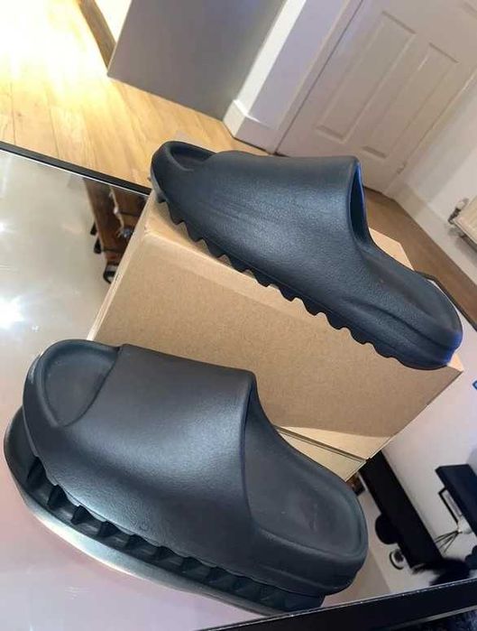 Buty Klapki adidas Yeezy Slide Onyx Rozmiar.42