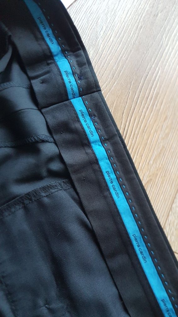 Męskie spodnie garniturowe Pierre Cardin eleganckie 27 XL czarne męski