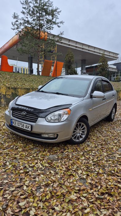 Hyundai Accent на автомате