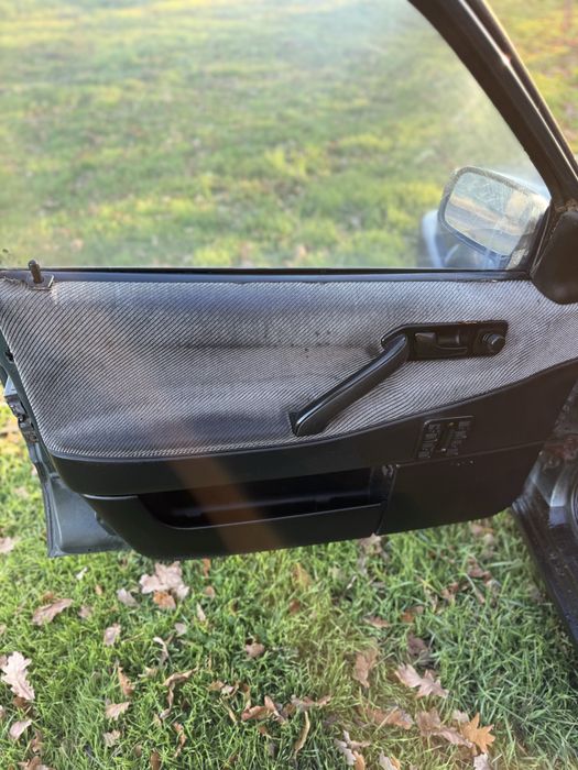 Продам Volkswagen passat B3 1.8 1990 г.в.