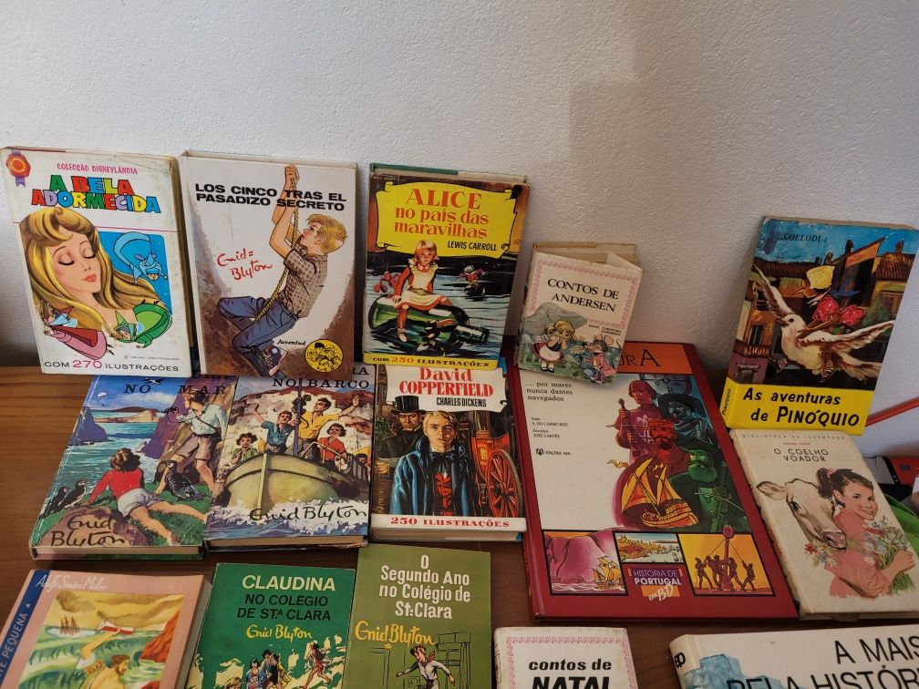 Livros infantis antigos conjunto