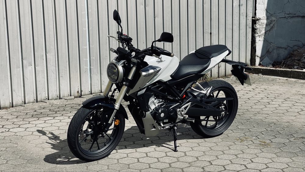 Honda CB125 R 2018