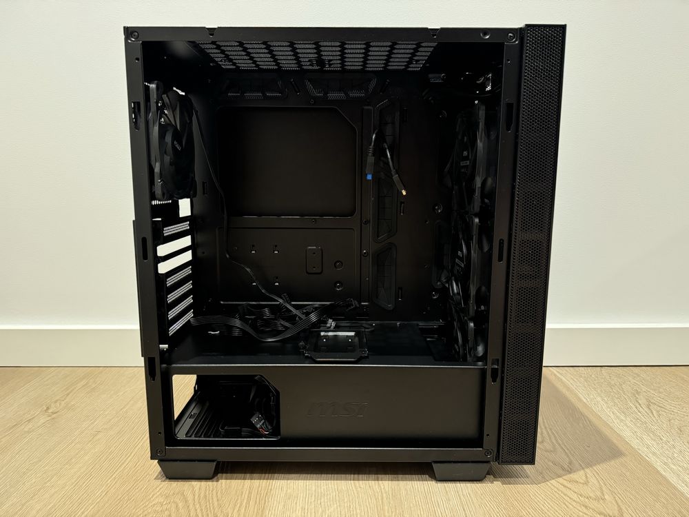 Caixa de computador - MSI SEKIRA 100P Vidro Temperado