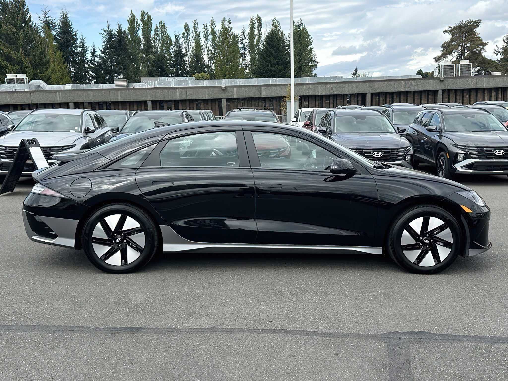 Hyundai Ioniq 6 SE 2024
