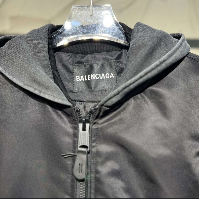 Бомбер Balenciaga/куртка баленсіага