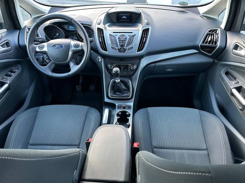 Продається Ford C-Max Titanium.