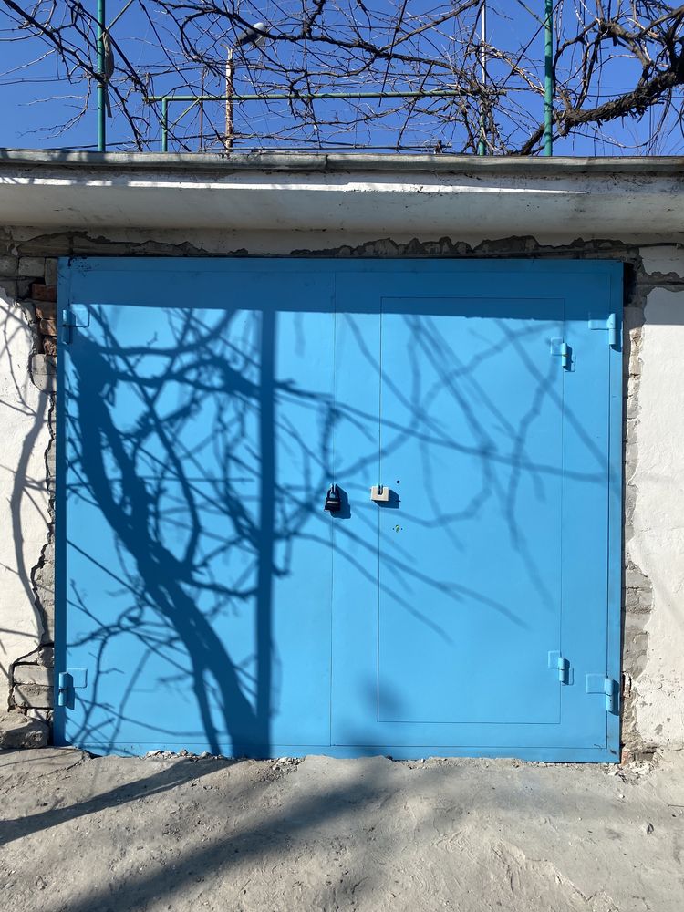 Ворота гаражные под заказ в Одессе