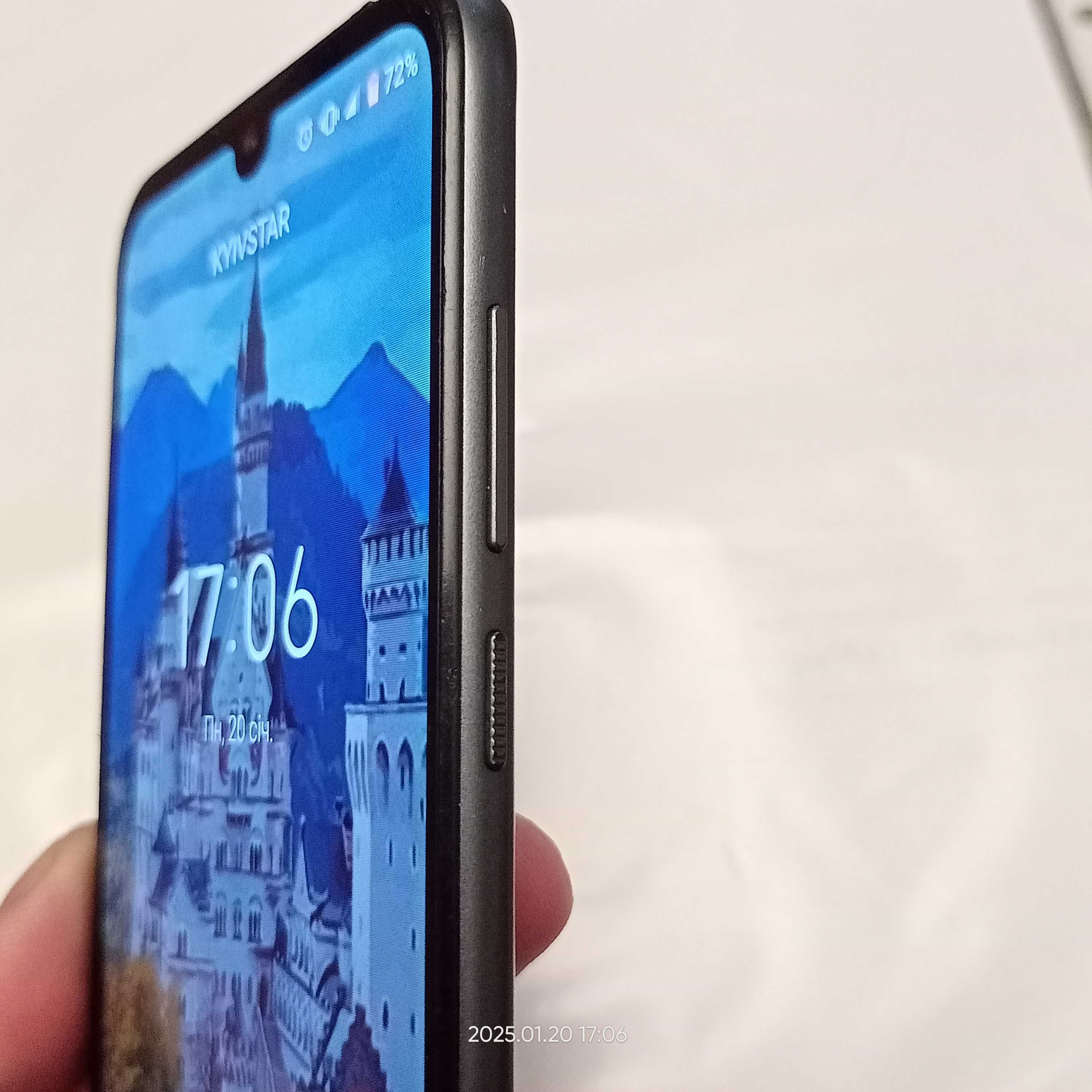 Смартфон Motorola е6s