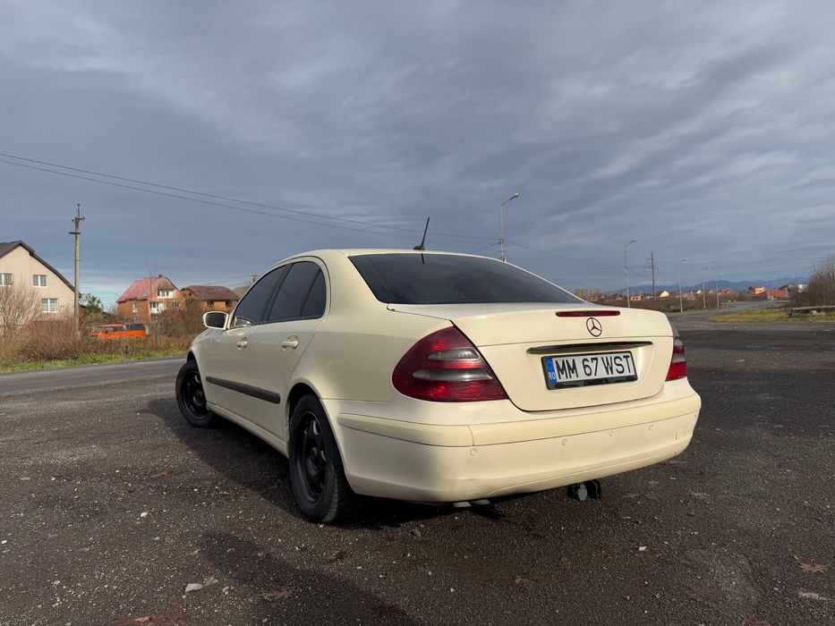 Свіжопригнаний mercedes w211 2.2 cdi автомат