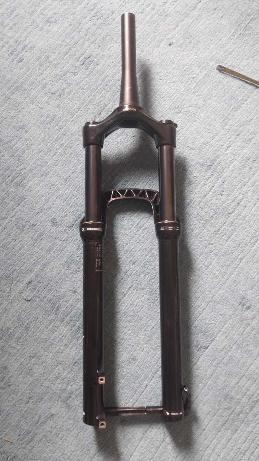 Amortyzator RockShox Recon 140 mm