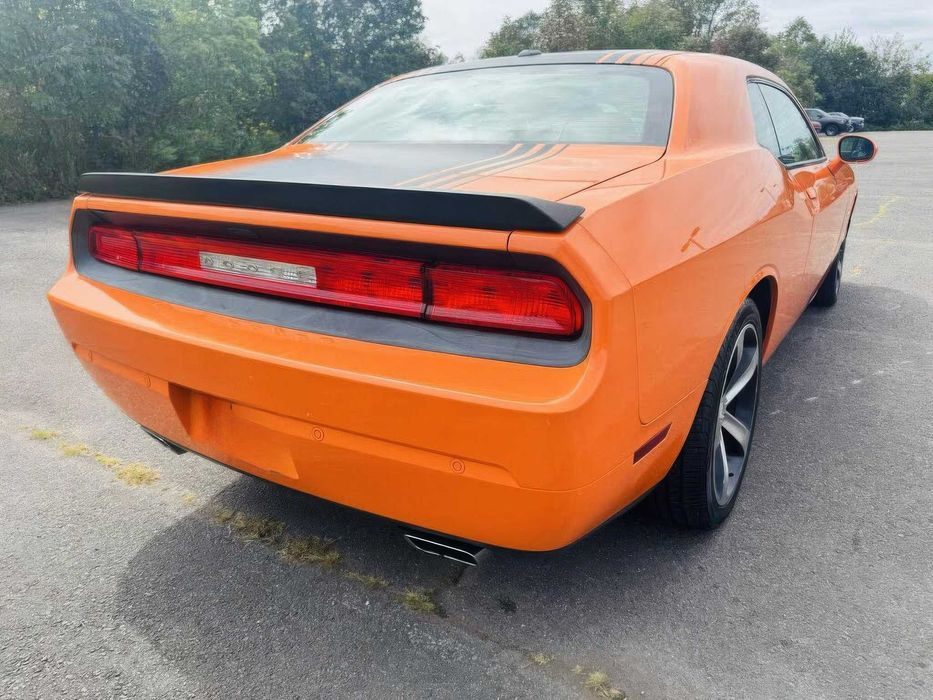 Dodge Challenger RT Shaker      2014