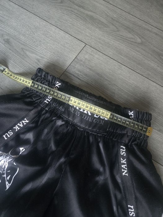Продам тайские шорты футболку бу