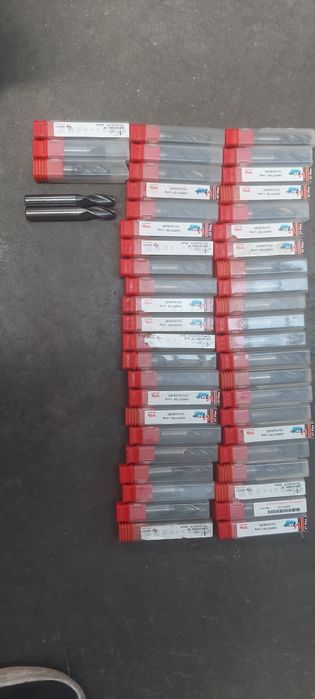 Frezy vhm 12mm firmowe