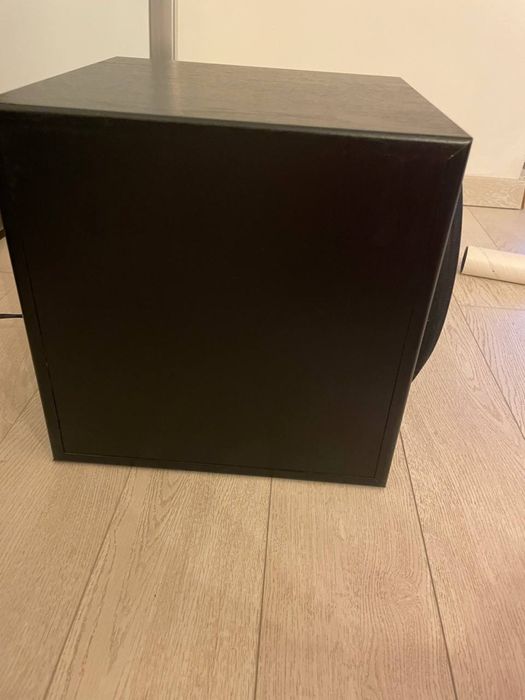Сабвуфер Yamaha YST-SW012