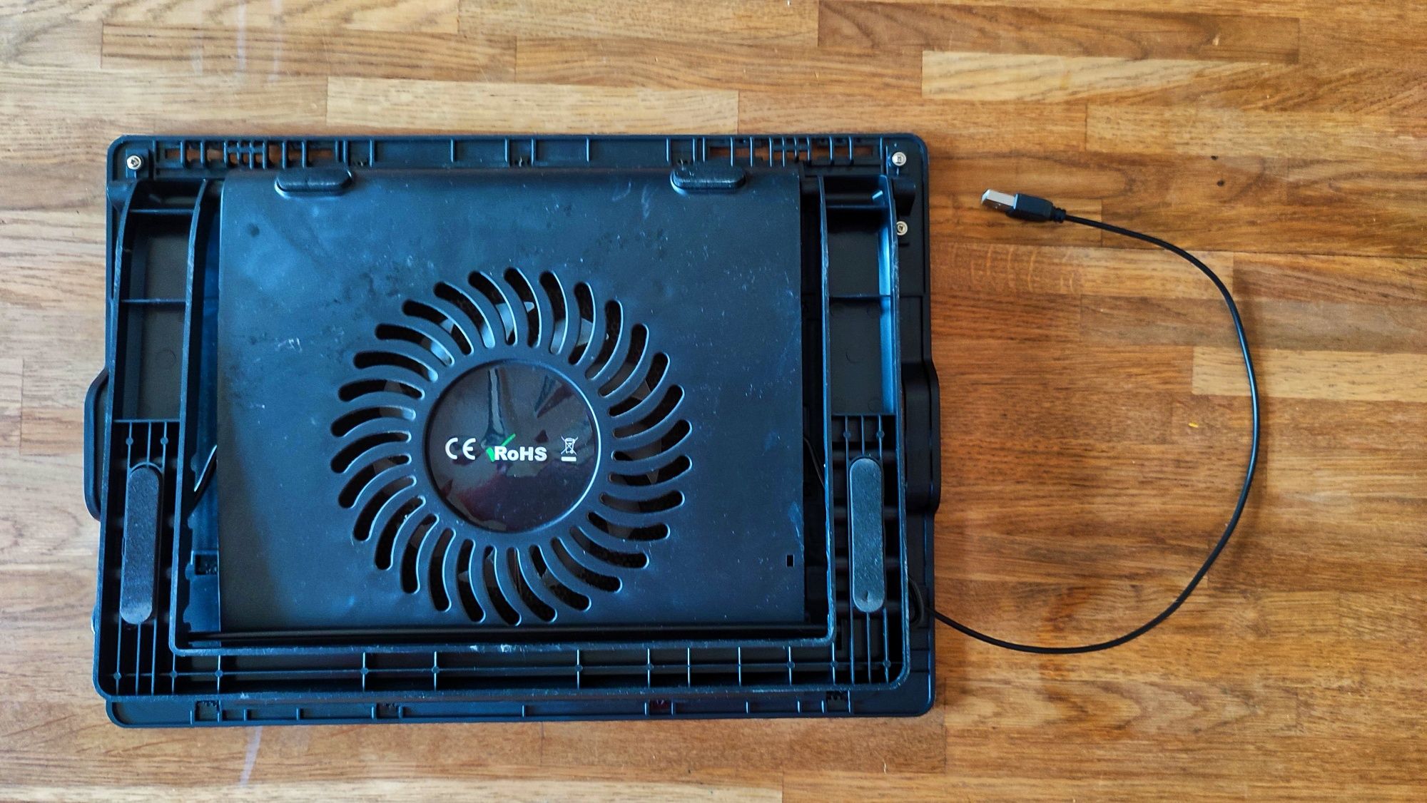 Cooler pad podkładka pod laptopa
