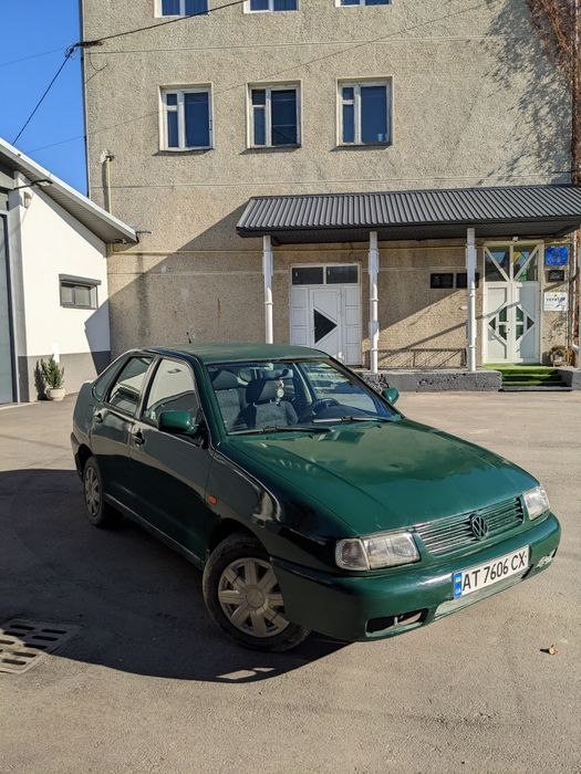 Продам volkswagen polo 1.6