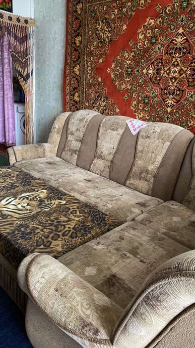 Мʼякий куток диван