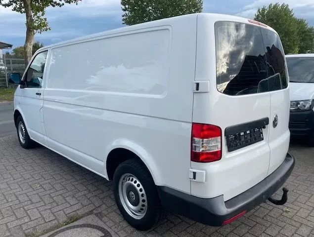 ĆWIARTKA DŁUGA LONG DŁUGI LEWA TYŁ BOK BŁOTNIK POSZYCIE LB9A R902 BIAŁA VW T5 LIFT T6 CARAVELLE CALIFORNIA MULTIVAN TRANSPORTER