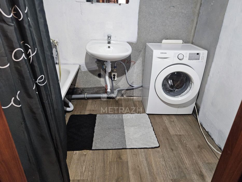 Ефектна 1К 49м²! Кухня 17.5м². Балтійський провулок, 5!