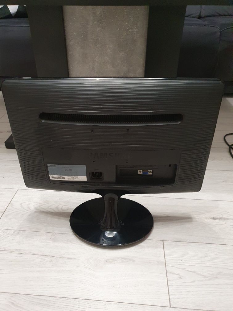 Monitor Samsung B1930 LCD