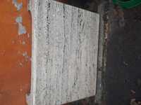 Stół marmurowy wykonany z monolitu