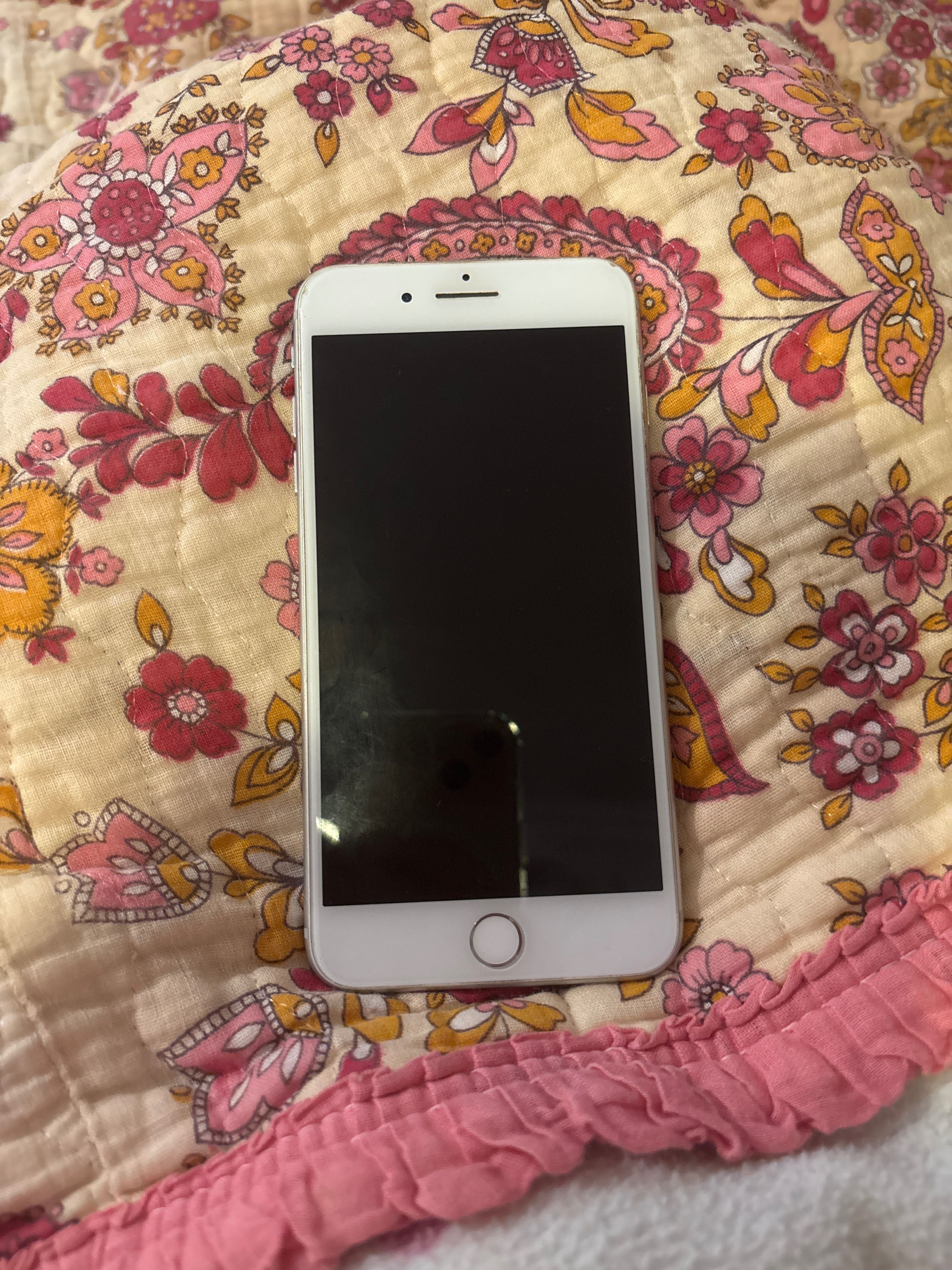 iPhone 8plus novo