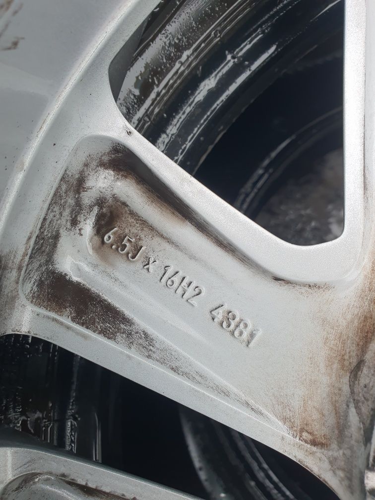 Диски Hyundai Kia Toyota R16 5/114.3 ЦО 67.1 ЕТ 45 6,5j 4шт-10000грн.