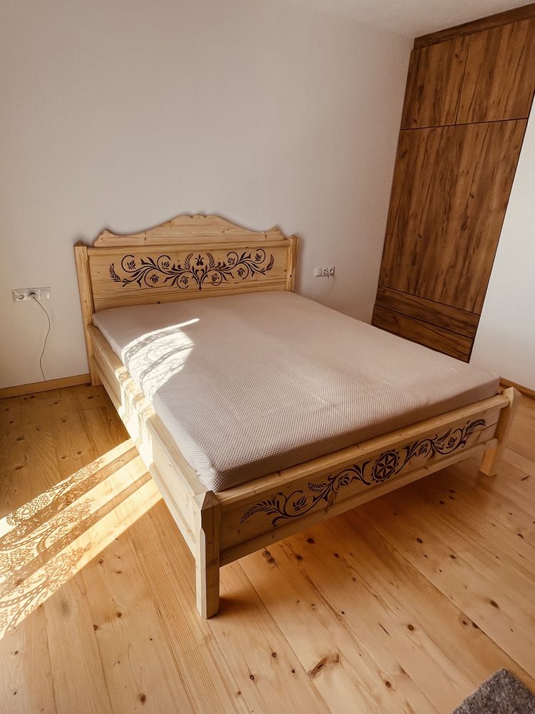 Łóżko góralskie drewniane Lite drewno