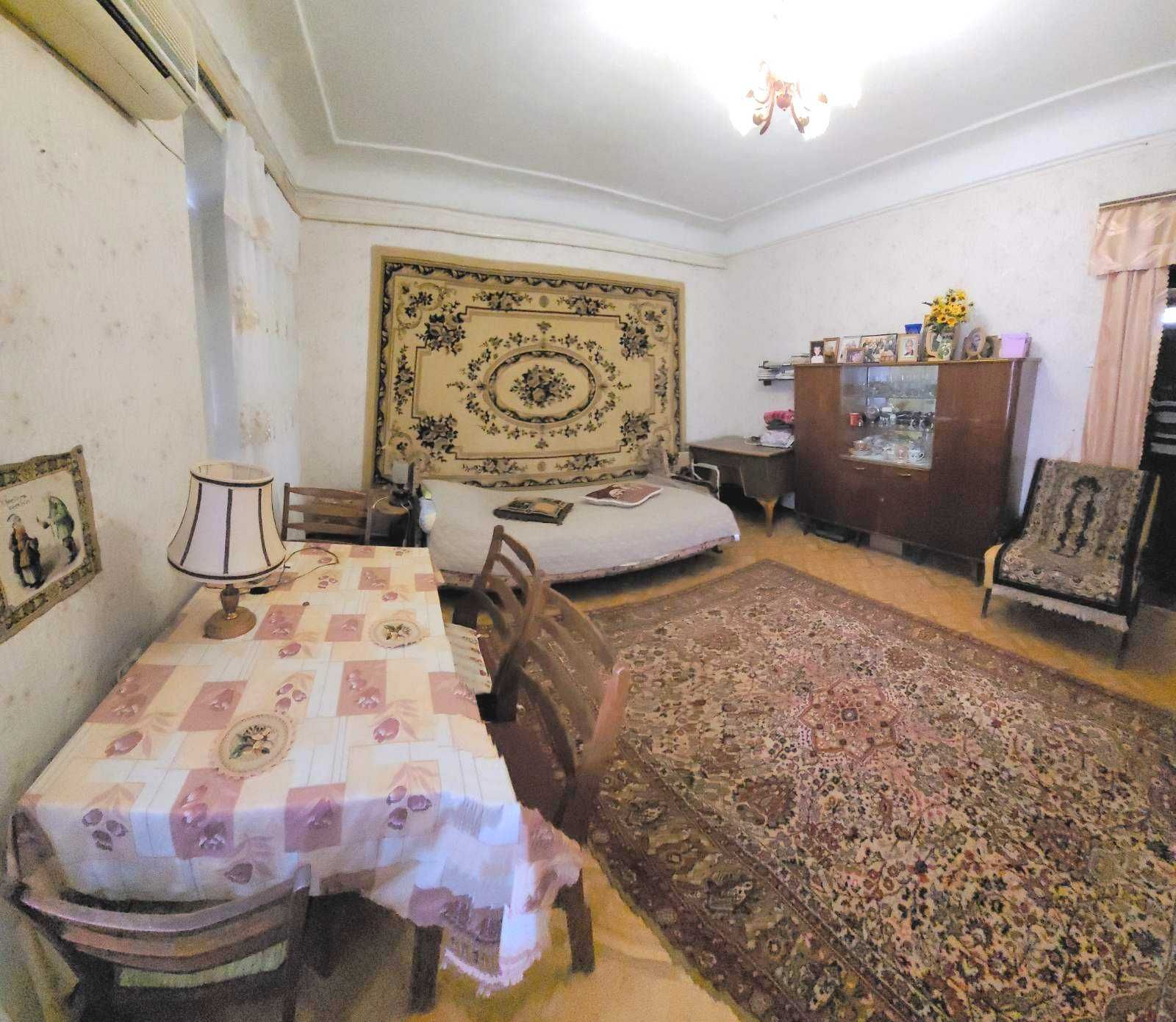 Продаю 3х ком.кв. Центр