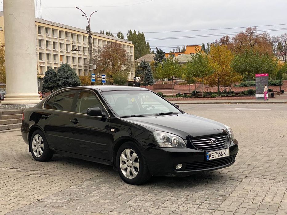 Продам хороший автомобиль KIA