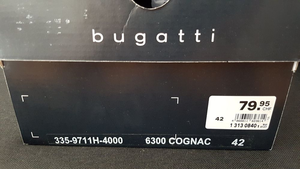 Кроссовки из нат.кожи Bugatti 42р стелька 28см,оригинал.